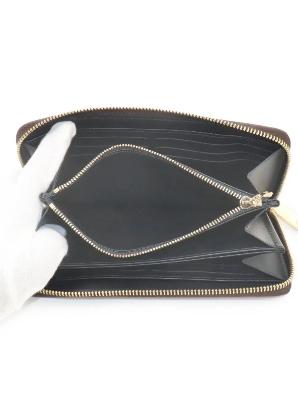 Louis Vuitton Transformed Monogram Time Trunk Zippy